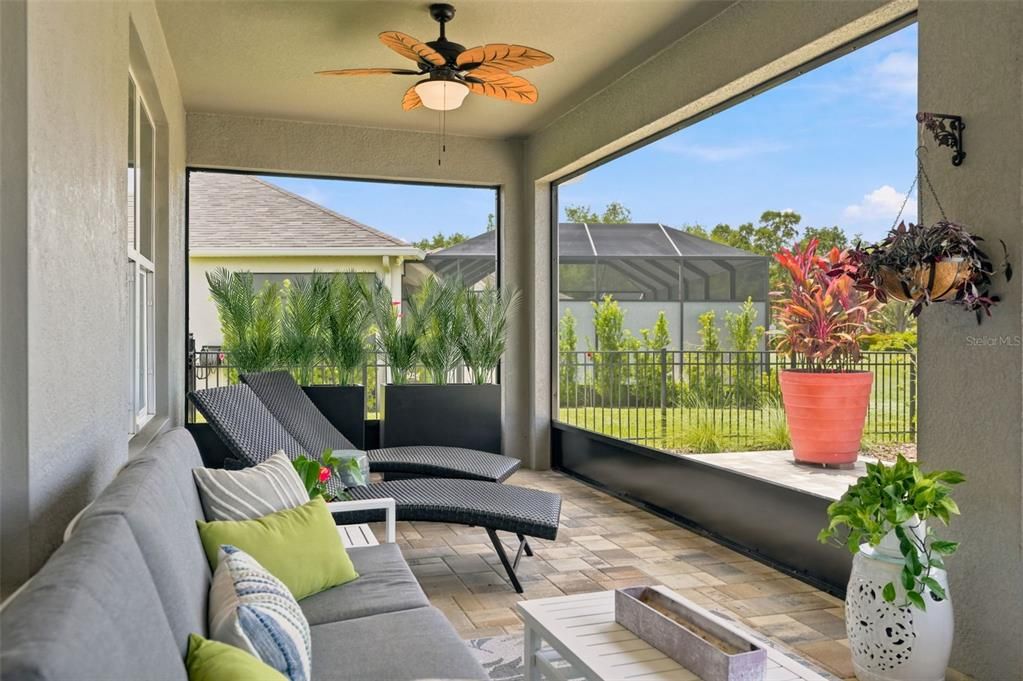 For Sale: $450,000 (2 beds, 2 baths, 2342 Square Feet)