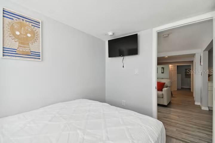 En Venta: $639,900 (4 camas, 0 baños, 1600 Pies cuadrados)