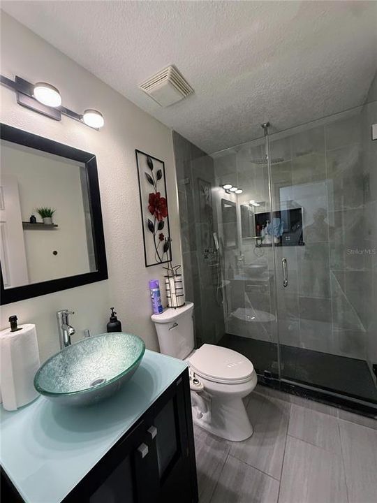 En Venta: $750,000 (6 camas, 3 baños, 3040 Pies cuadrados)