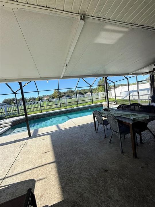 En Venta: $750,000 (6 camas, 3 baños, 3040 Pies cuadrados)