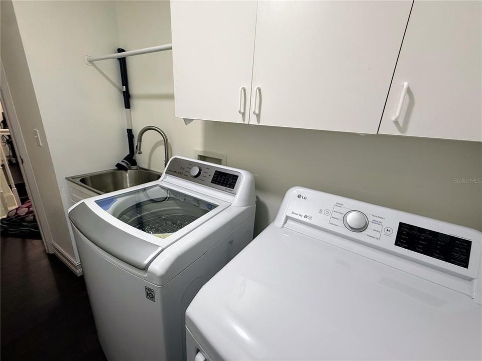 En Venta: $750,000 (6 camas, 3 baños, 3040 Pies cuadrados)