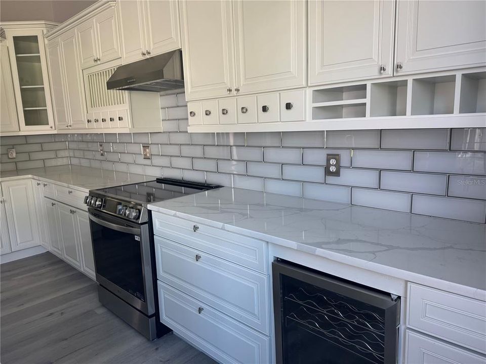 На продажу: $470,000 (3 спален, 2 ванн, 1787 Квадратных фут)