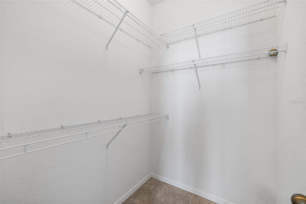 For Sale: $285,000 (3 beds, 2 baths, 1531 Square Feet)