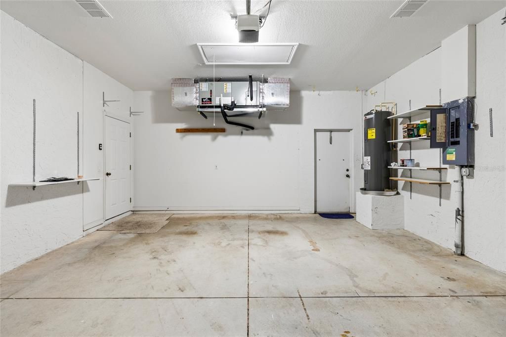 For Sale: $285,000 (3 beds, 2 baths, 1531 Square Feet)