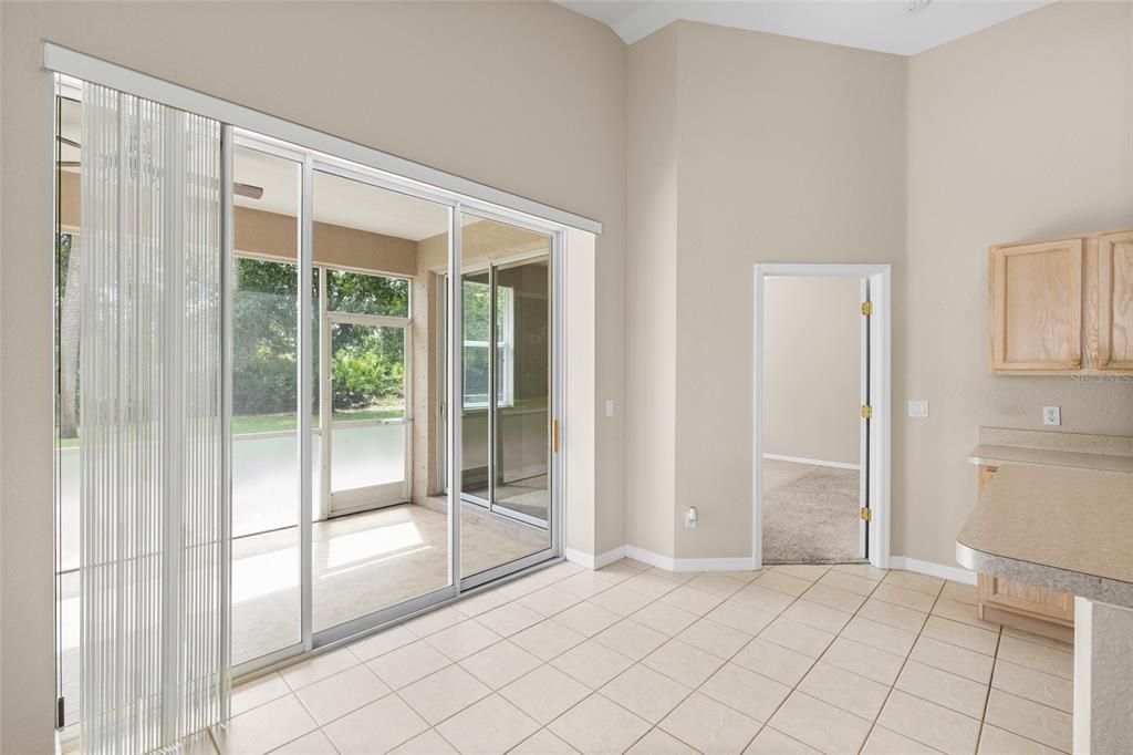 For Sale: $285,000 (3 beds, 2 baths, 1531 Square Feet)