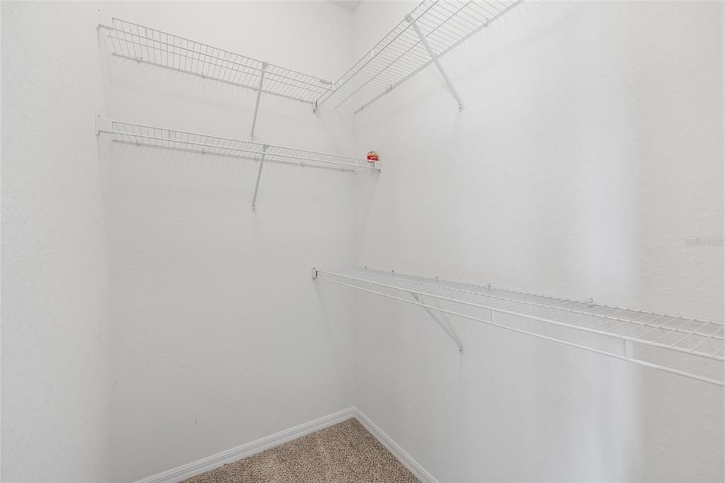 For Sale: $285,000 (3 beds, 2 baths, 1531 Square Feet)