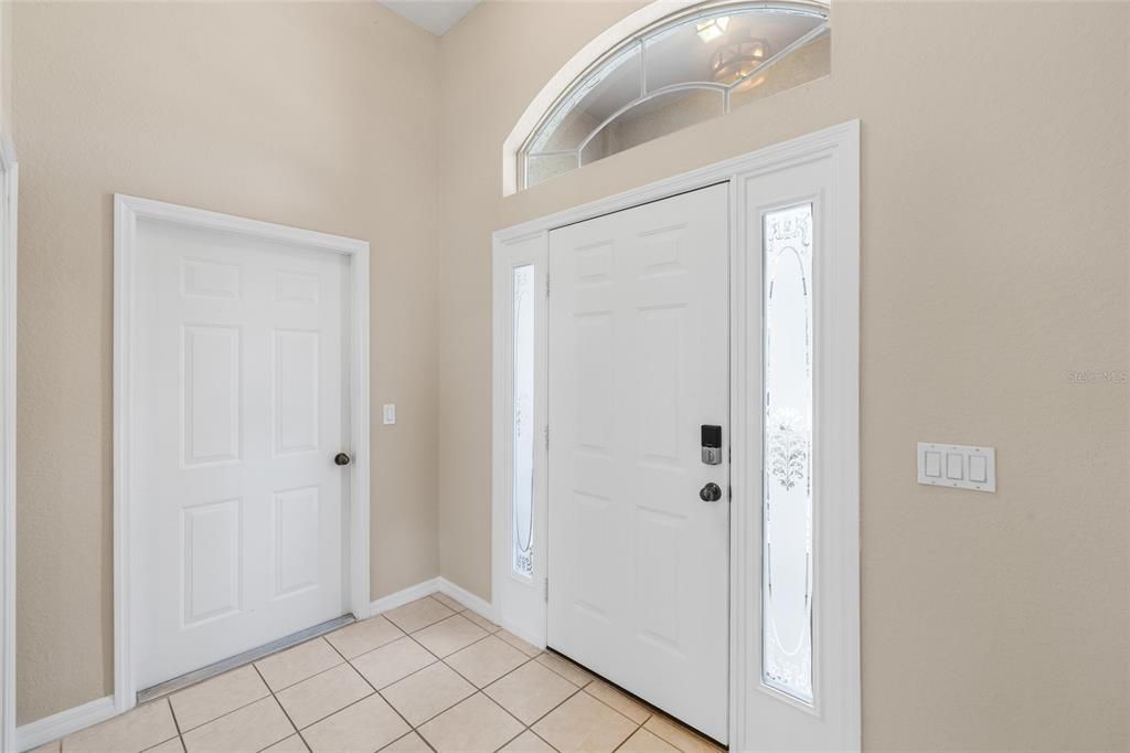 For Sale: $285,000 (3 beds, 2 baths, 1531 Square Feet)