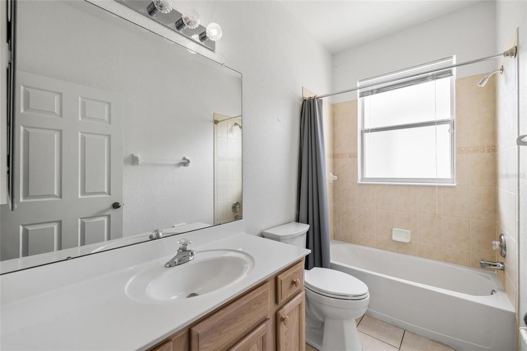 For Sale: $285,000 (3 beds, 2 baths, 1531 Square Feet)