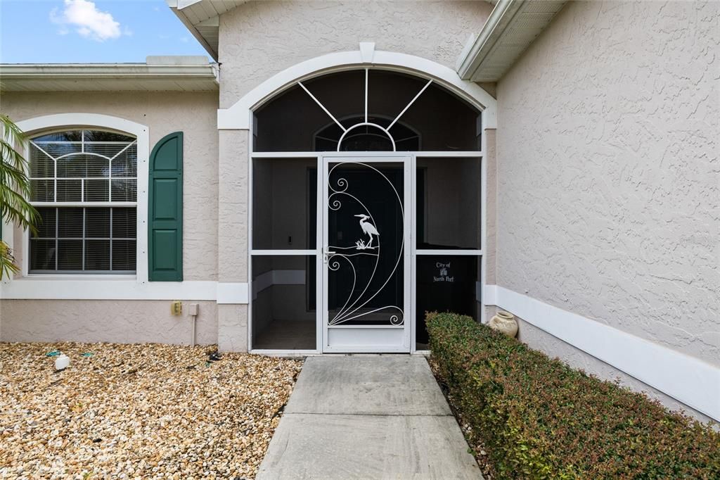 For Sale: $285,000 (3 beds, 2 baths, 1531 Square Feet)