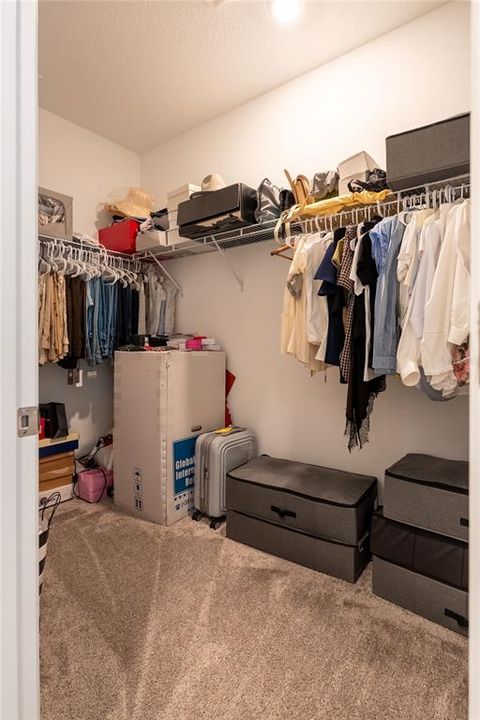 En Venta: $689,000 (5 camas, 3 baños, 3364 Pies cuadrados)