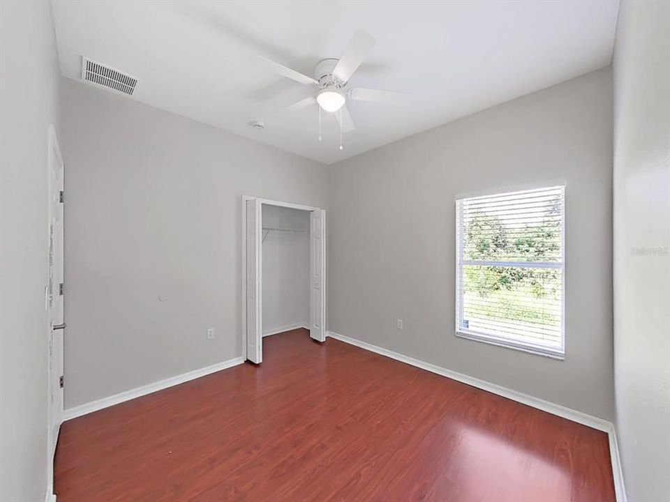 En Venta: $325,490 (4 camas, 2 baños, 1917 Pies cuadrados)