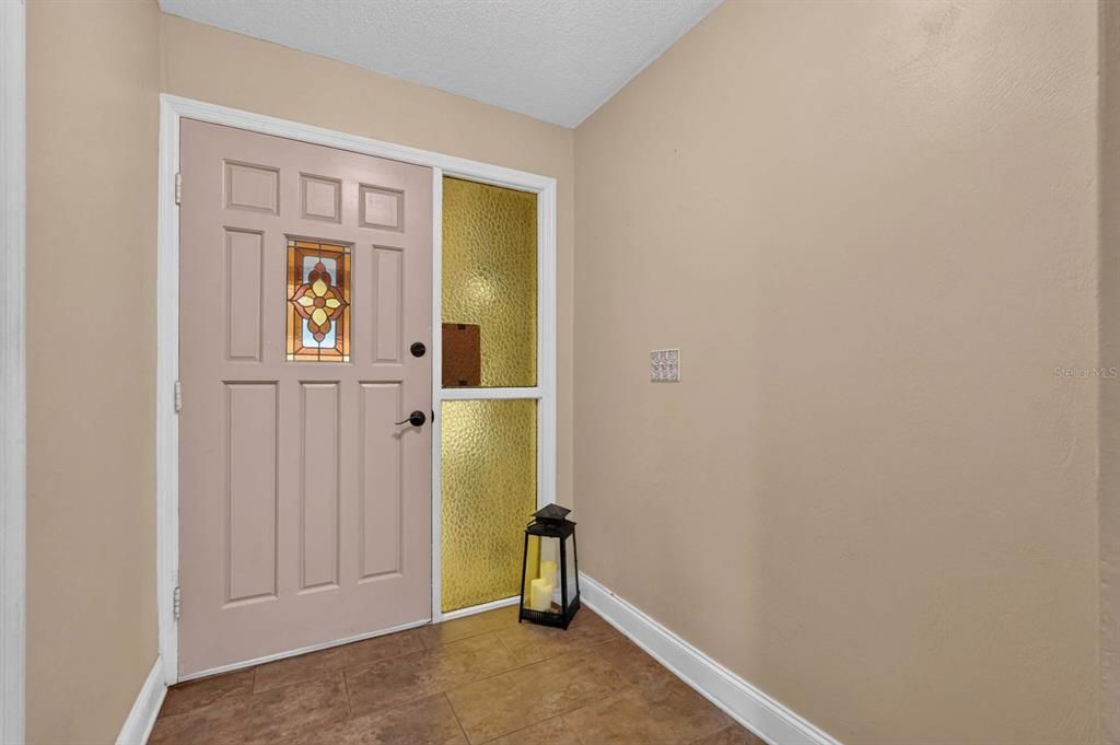 For Sale: $290,000 (3 beds, 2 baths, 1545 Square Feet)