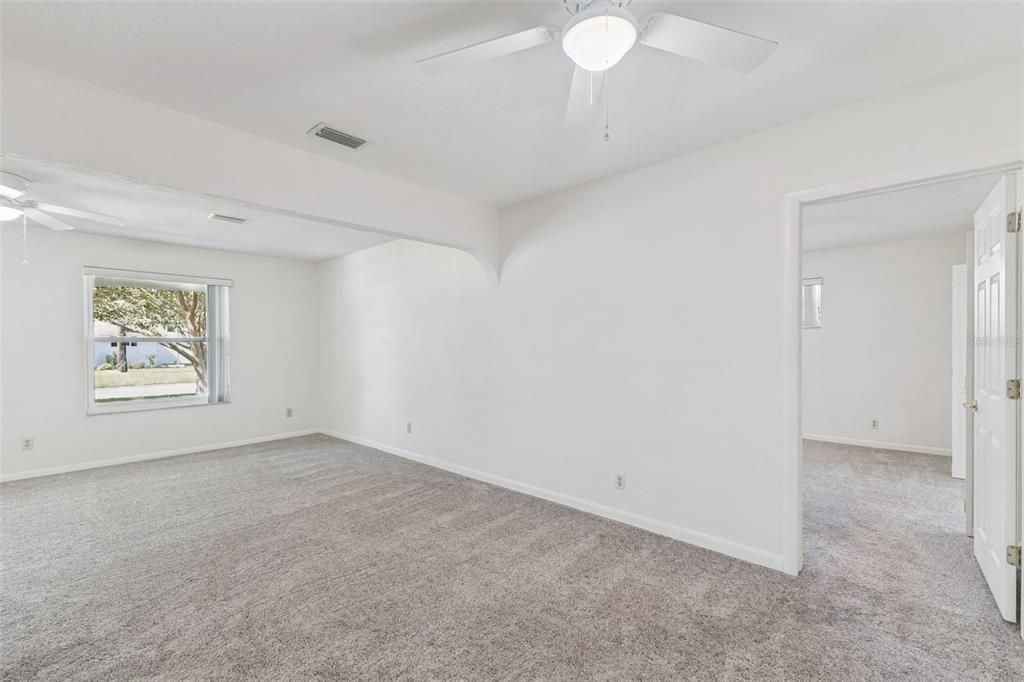 For Sale: $279,000 (4 beds, 2 baths, 2303 Square Feet)