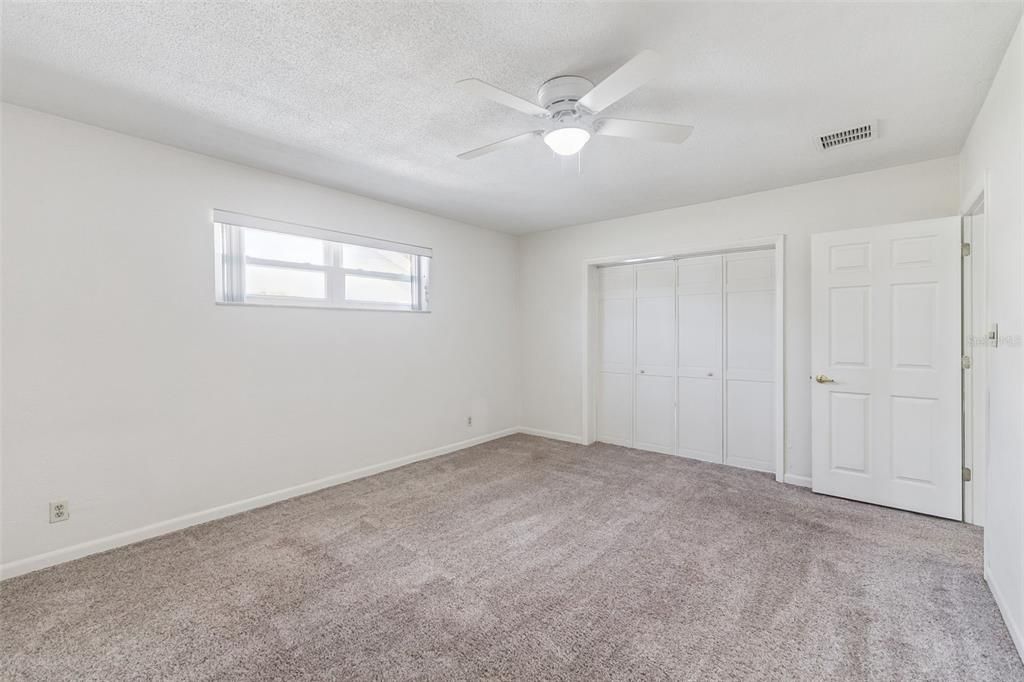 For Sale: $279,000 (4 beds, 2 baths, 2303 Square Feet)