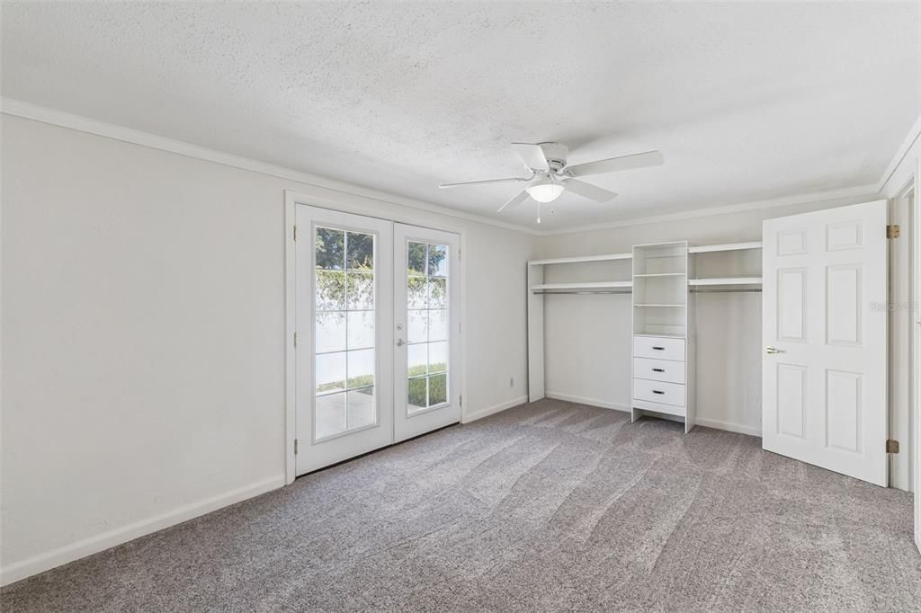 For Sale: $279,000 (4 beds, 2 baths, 2303 Square Feet)