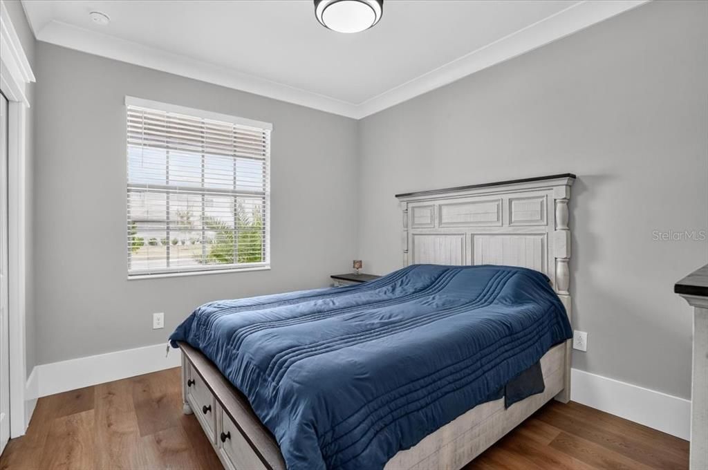 For Sale: $539,000 (3 beds, 3 baths, 1847 Square Feet)