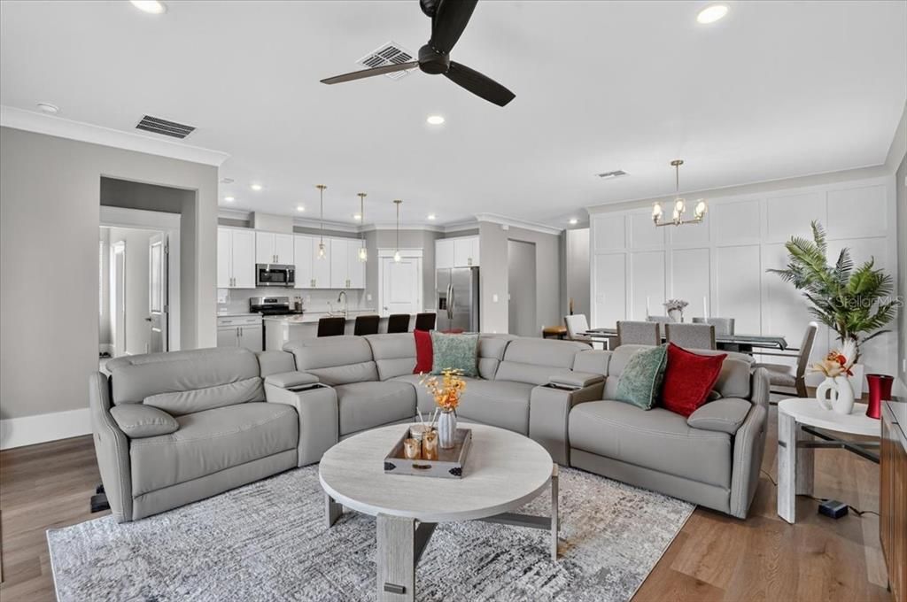 For Sale: $539,000 (3 beds, 3 baths, 1847 Square Feet)
