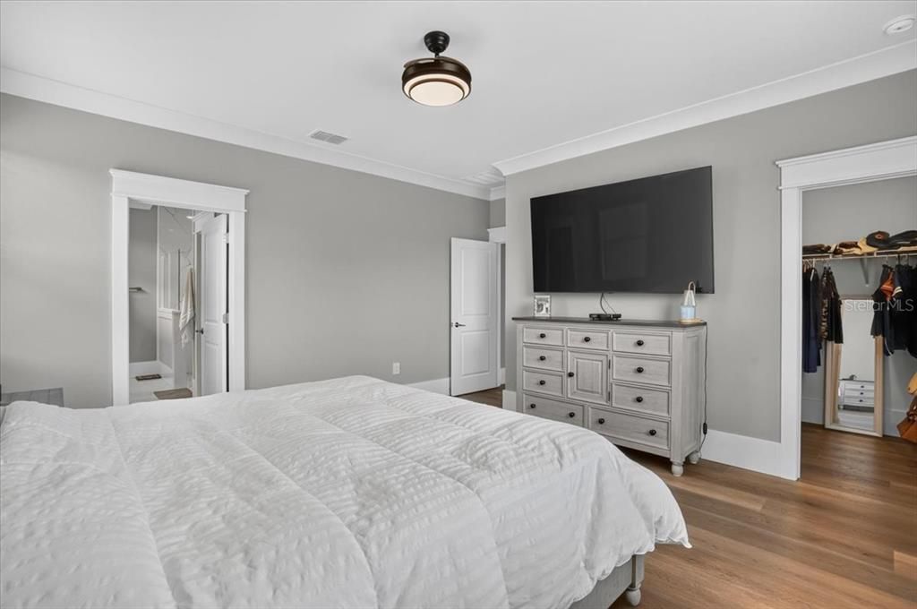For Sale: $539,000 (3 beds, 3 baths, 1847 Square Feet)