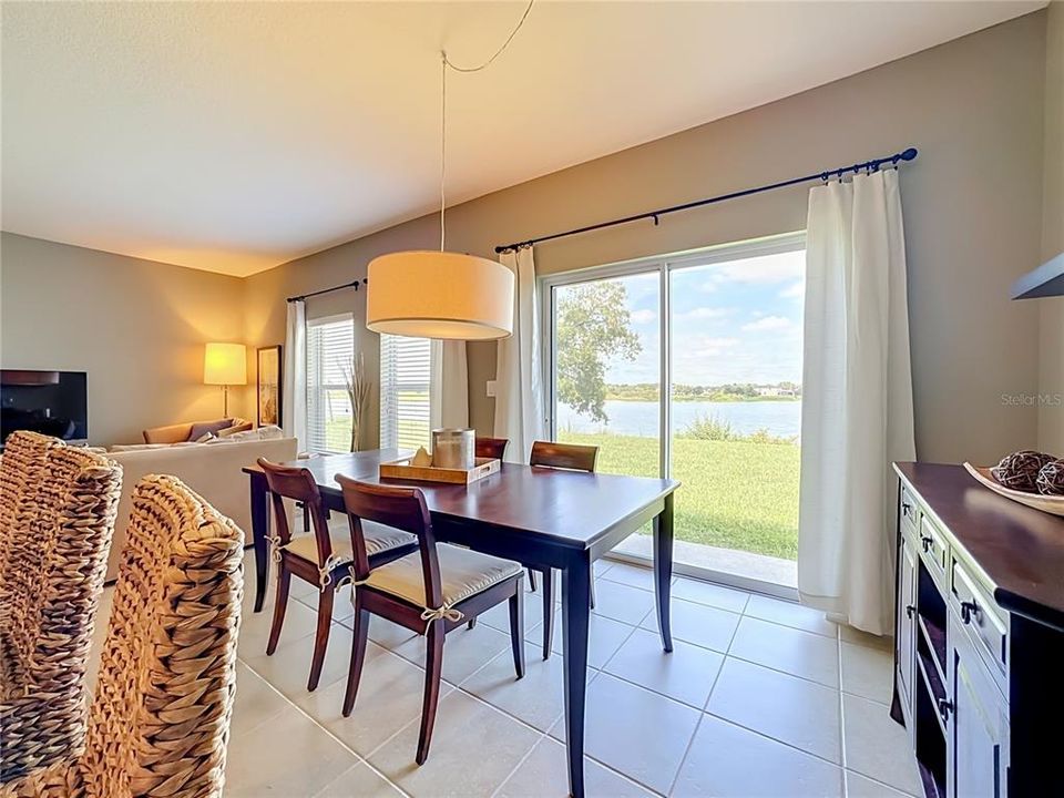 For Rent: $2,400 (3 beds, 2 baths, 1276 Square Feet)