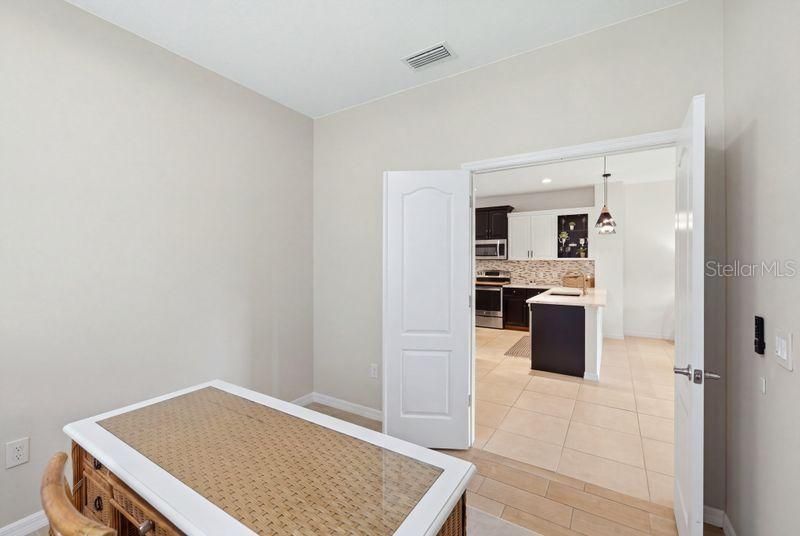 En Venta: $334,900 (2 camas, 2 baños, 1434 Pies cuadrados)