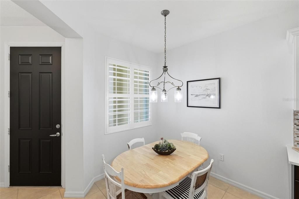 En Venta: $334,900 (2 camas, 2 baños, 1434 Pies cuadrados)