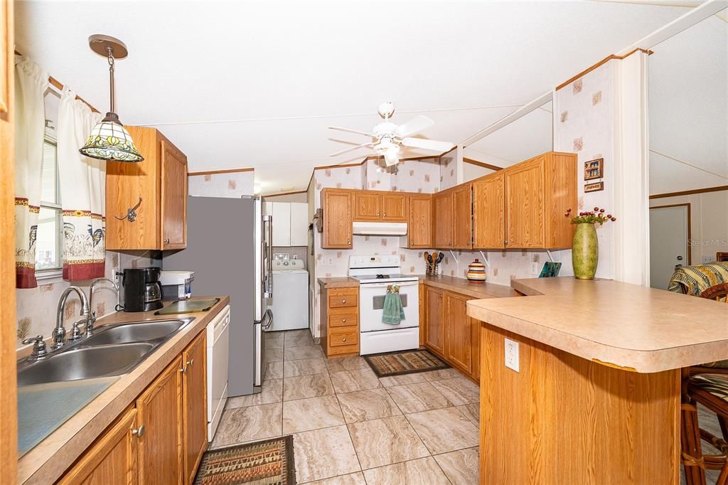 En Venta: $220,000 (3 camas, 2 baños, 1288 Pies cuadrados)