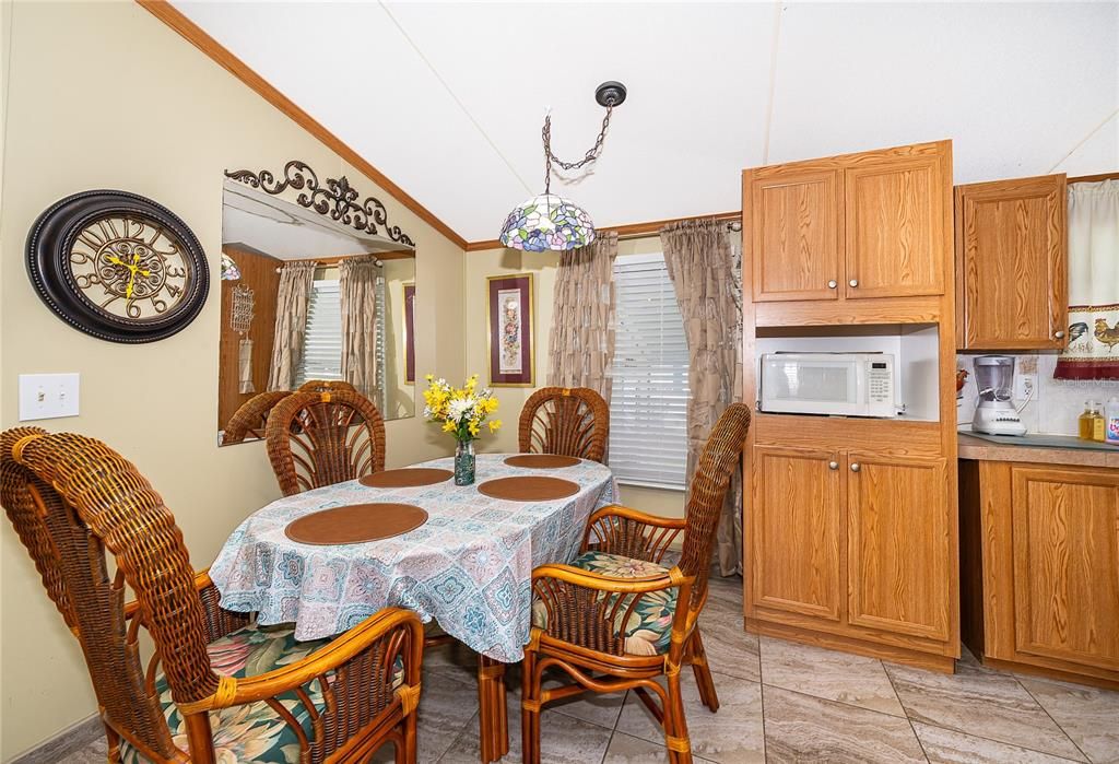 En Venta: $220,000 (3 camas, 2 baños, 1288 Pies cuadrados)