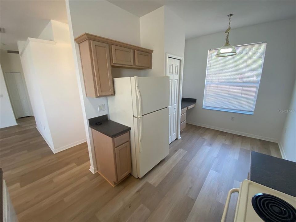 For Rent: $1,795 (4 beds, 2 baths, 1317 Square Feet)