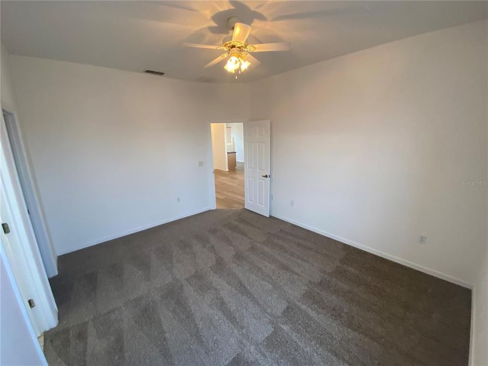 For Rent: $1,795 (4 beds, 2 baths, 1317 Square Feet)