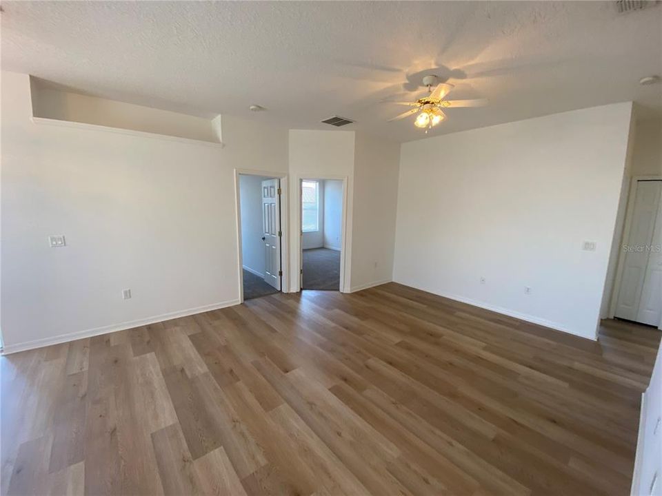 For Rent: $1,795 (4 beds, 2 baths, 1317 Square Feet)