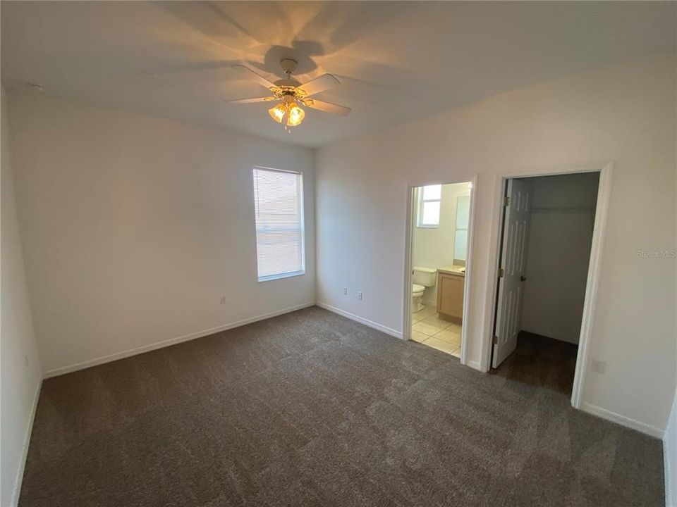 For Rent: $1,795 (4 beds, 2 baths, 1317 Square Feet)