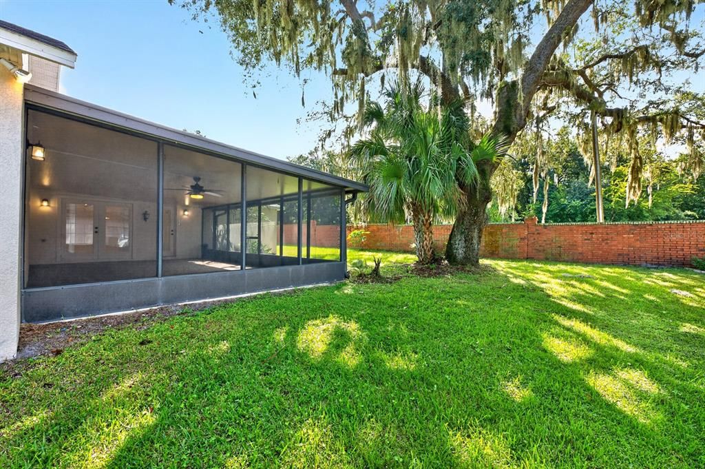 For Sale: $512,000 (4 beds, 2 baths, 1853 Square Feet)