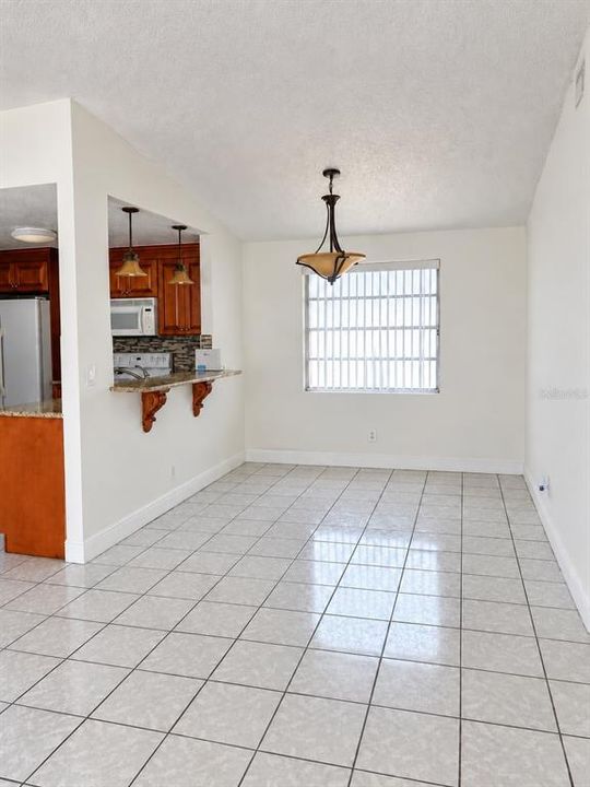 En Renta: $2,600 (3 camas, 2 baños, 1402 Pies cuadrados)