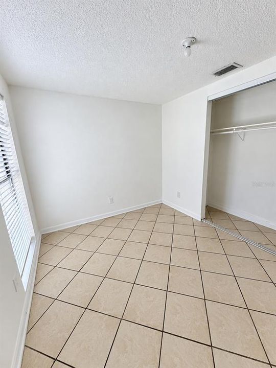 En Renta: $2,600 (3 camas, 2 baños, 1402 Pies cuadrados)