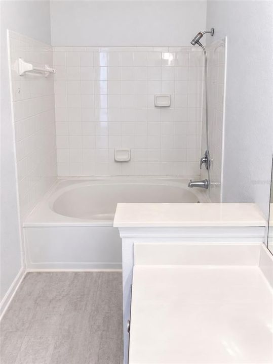 For Rent: $1,850 (2 beds, 2 baths, 1117 Square Feet)