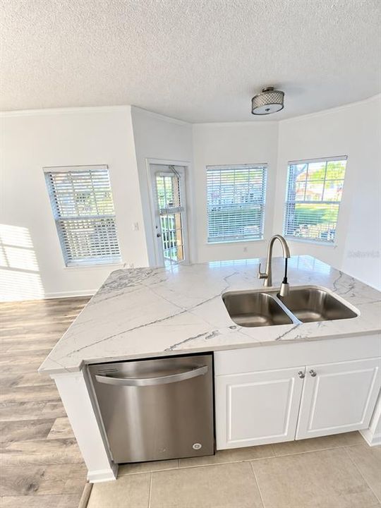 For Rent: $1,850 (2 beds, 2 baths, 1117 Square Feet)