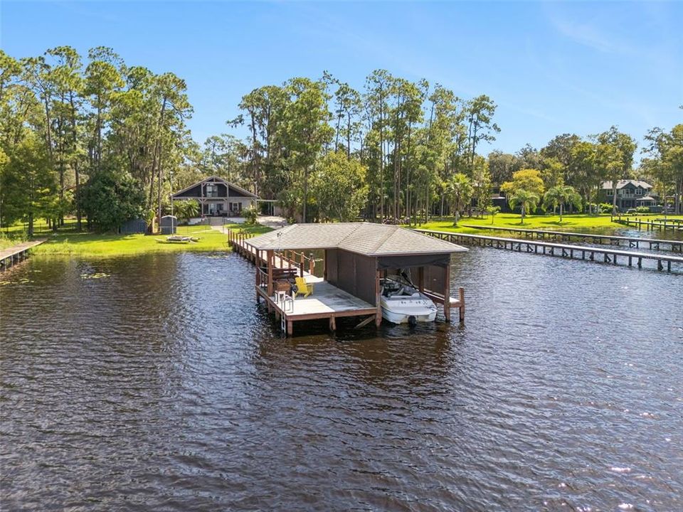 For Sale: $1,200,000 (3 beds, 2 baths, 3030 Square Feet)