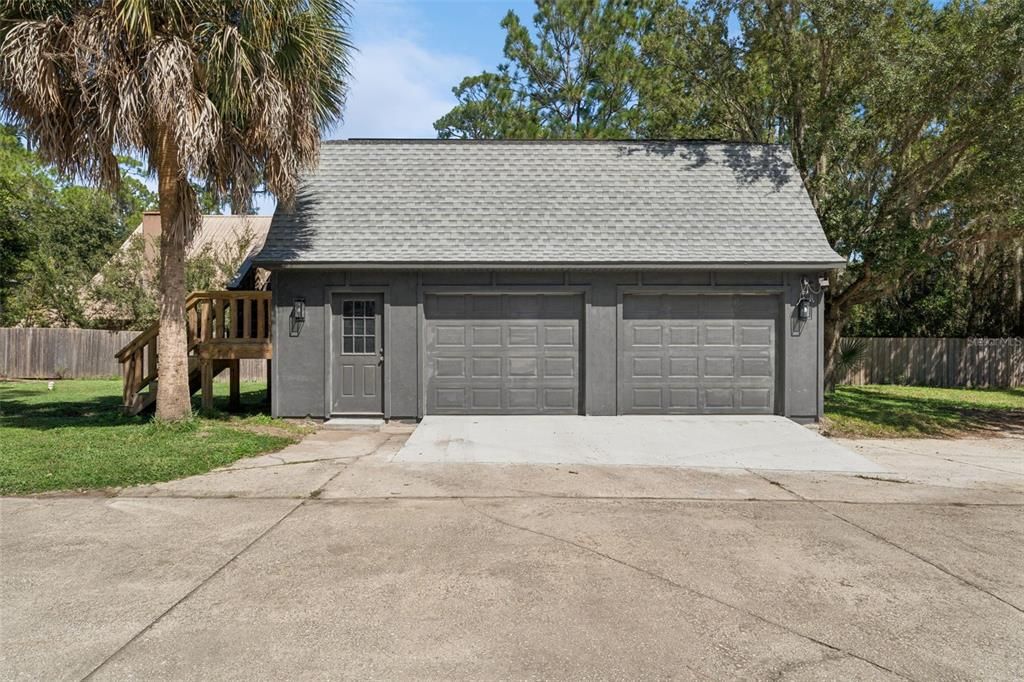 For Sale: $1,200,000 (3 beds, 2 baths, 3030 Square Feet)