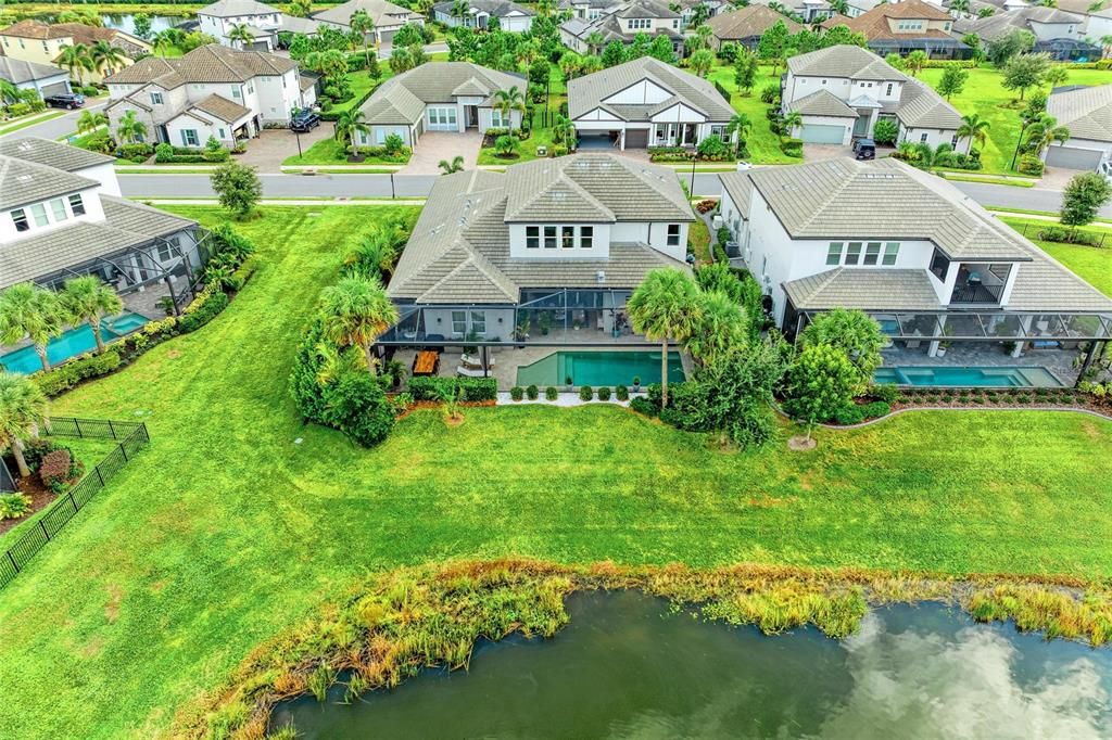 For Sale: $1,299,000 (4 beds, 4 baths, 3931 Square Feet)