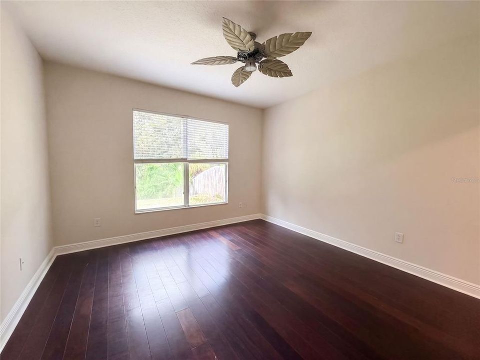 For Sale: $517,000 (5 beds, 4 baths, 3448 Square Feet)