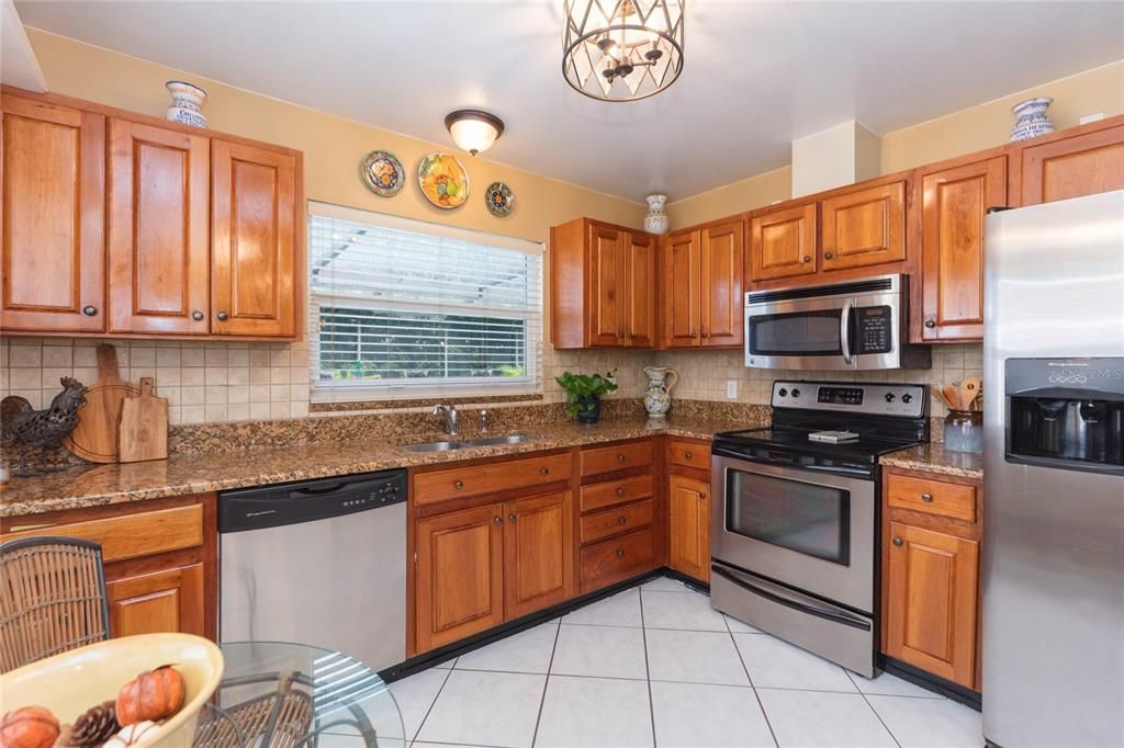 En Venta: $449,900 (3 camas, 2 baños, 1408 Pies cuadrados)
