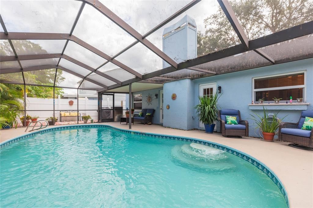 En Venta: $449,900 (3 camas, 2 baños, 1408 Pies cuadrados)