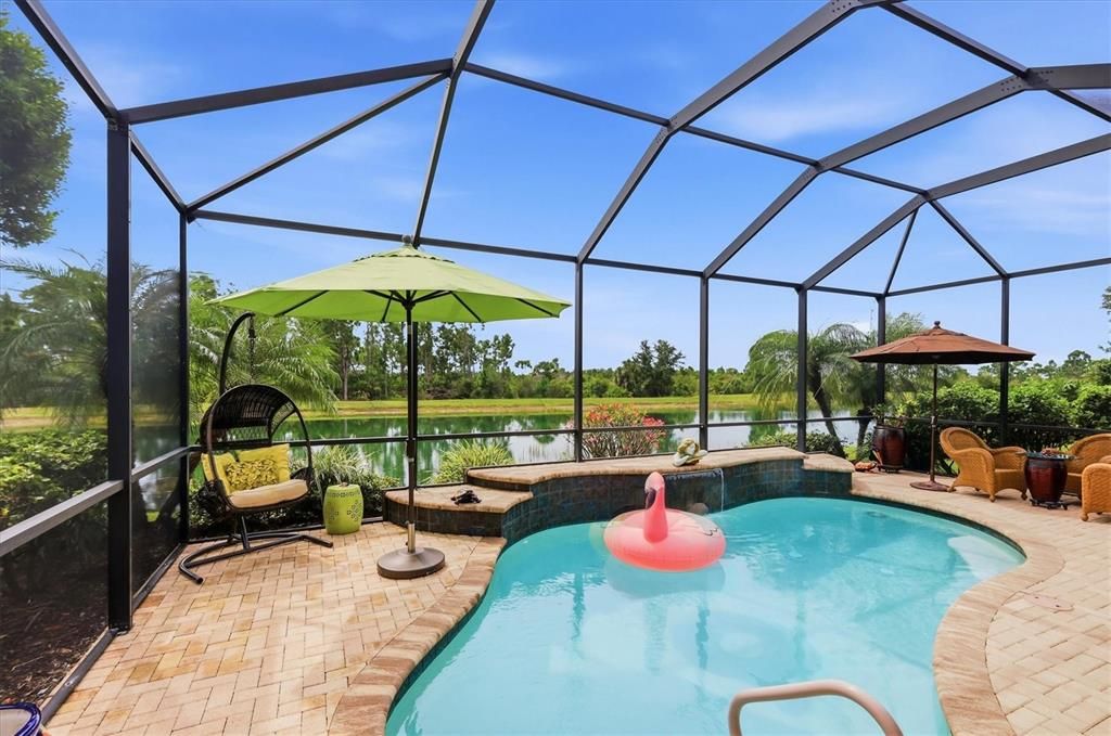 En Venta: $579,500 (2 camas, 2 baños, 1921 Pies cuadrados)