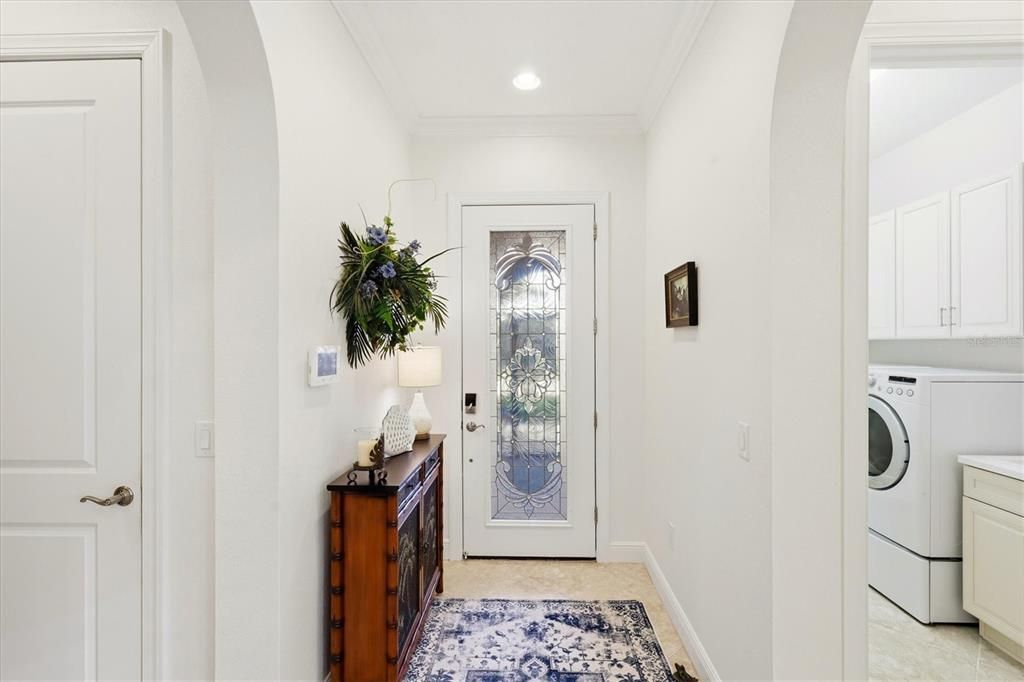 En Venta: $579,500 (2 camas, 2 baños, 1921 Pies cuadrados)