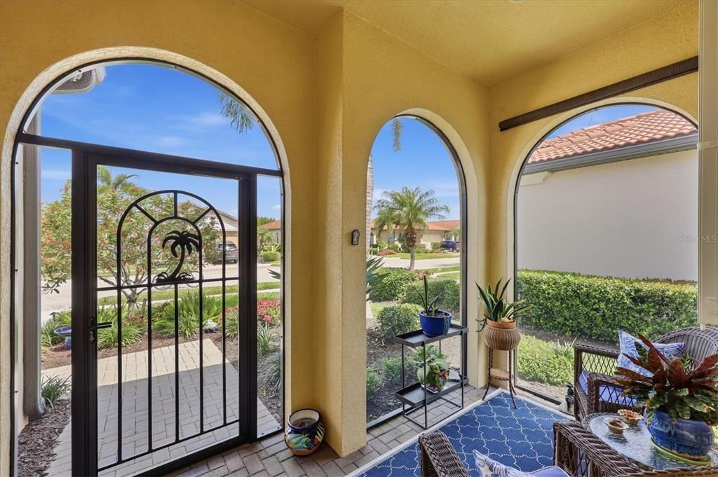 En Venta: $579,500 (2 camas, 2 baños, 1921 Pies cuadrados)