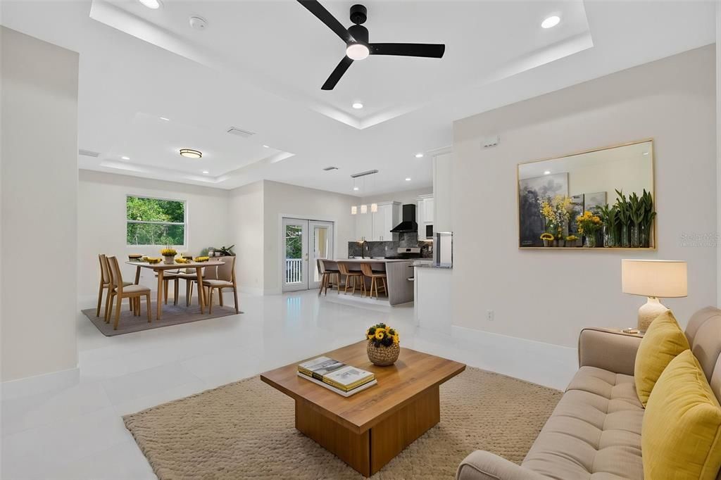 For Sale: $319,900 (3 beds, 2 baths, 1644 Square Feet)