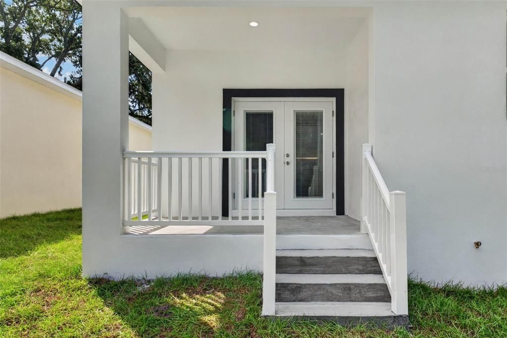 For Sale: $319,900 (3 beds, 2 baths, 1644 Square Feet)