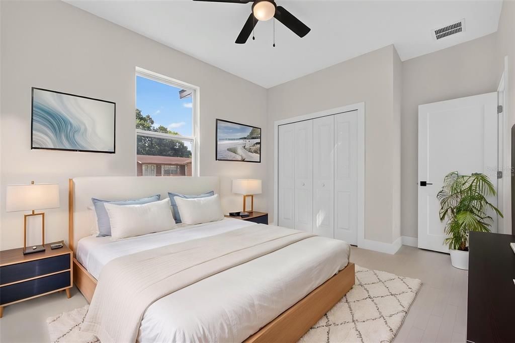For Sale: $319,900 (3 beds, 2 baths, 1644 Square Feet)