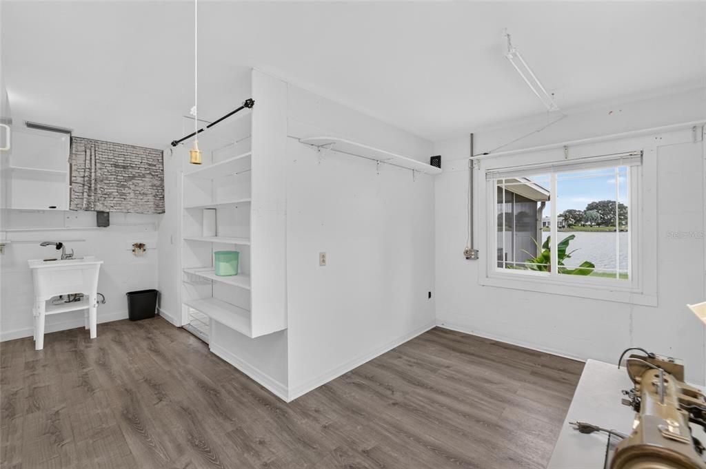 На продажу: $359,900 (3 спален, 2 ванн, 1666 Квадратных фут)