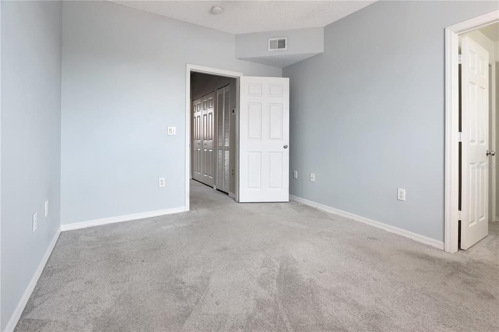 В аренду: $1,975 (3 спален, 3 ванн, 1359 Квадратных фут)